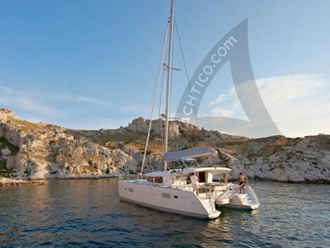 Catamaran Lagoon 400 S2 for hire in Nea Peramos Marina