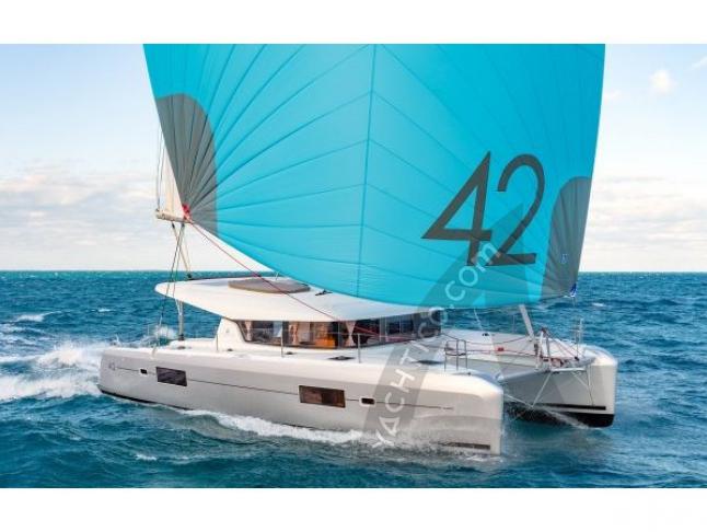 Kat Lagoon 42 chartern in Nanaimo