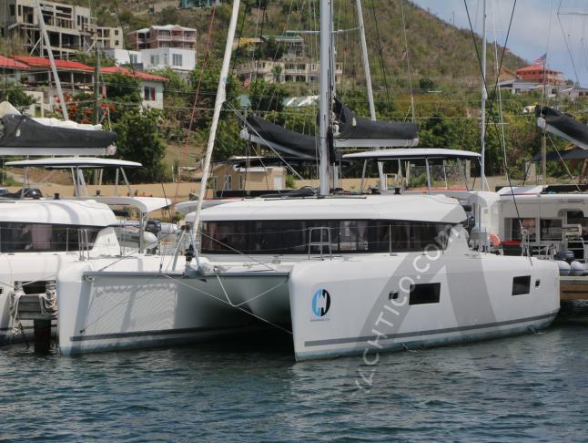Cat Lagoon 42 available for charter in Maya Cove