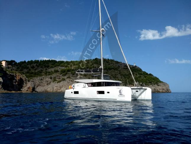 Kat Lagoon 42 chartern in Parham