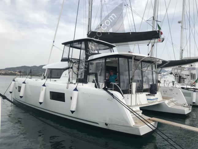 Kat Lagoon 42 Yachtcharter in Marina di Portisco