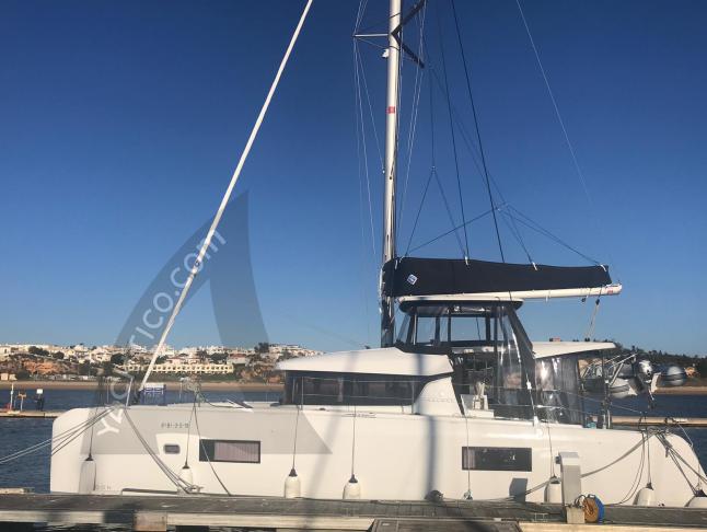 Kat Lagoon 42 Yachtcharter in Parham