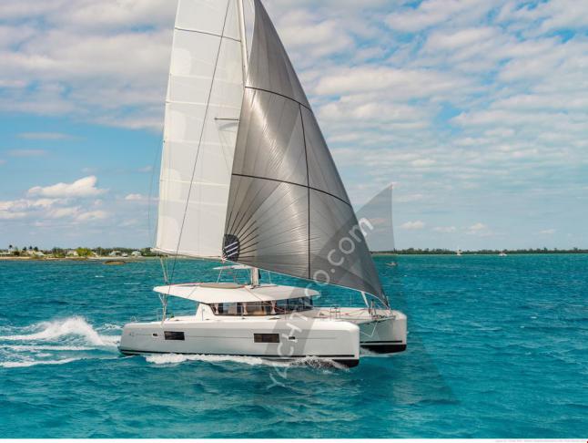 Kat Lagoon 42 chartern in Pirovac