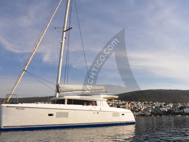 Cat Lagoon 421 for rent in Marina Eczanesi