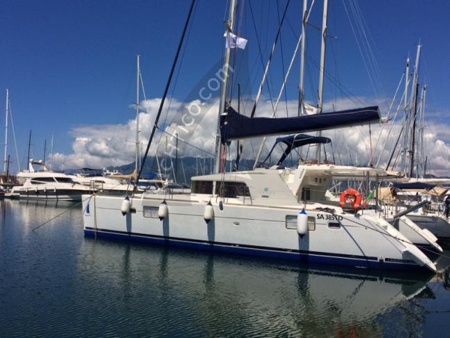 Kat Lagoon 440 Yachtcharter in Marina di Arechi