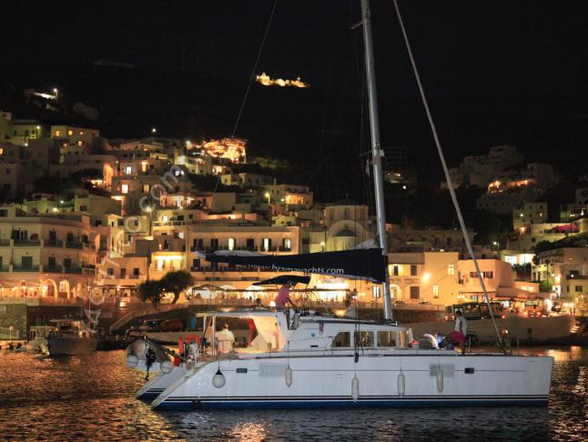 Katamaran Lagoon 440 Yachtcharter in Yachthafen von Lavrio