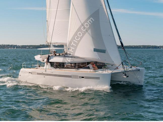 Catamaran Lagoon 450 F for rent in Athens