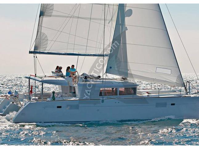 Kat Lagoon 450 F Yachtcharter in Volos