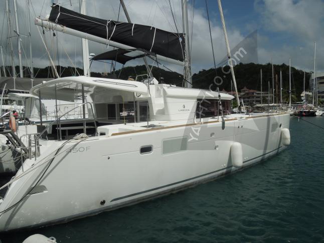 Kat Lagoon 450 F Yachtcharter in Ajaccio