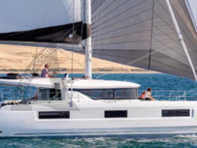 Kat Lagoon 46 chartern in Saint Raphael