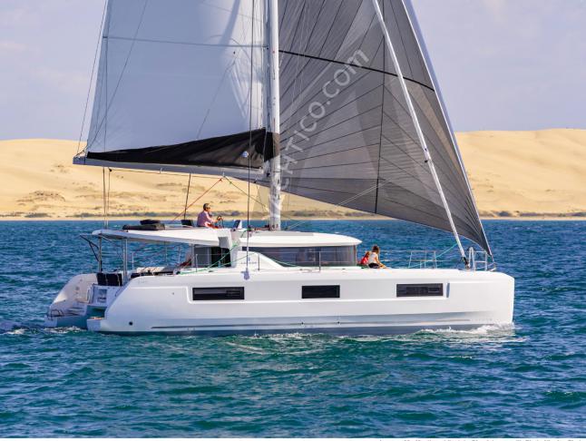 Catamaran Lagoon 46 for rent in Rogoznica