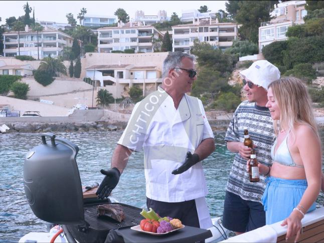 Kat Lagoon 52 F Yachtcharter in Marina di Sant Elmo