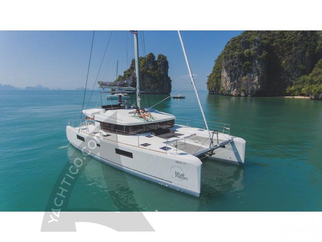 Catamaran Lagoon 52 F available for charter in Laem Khat