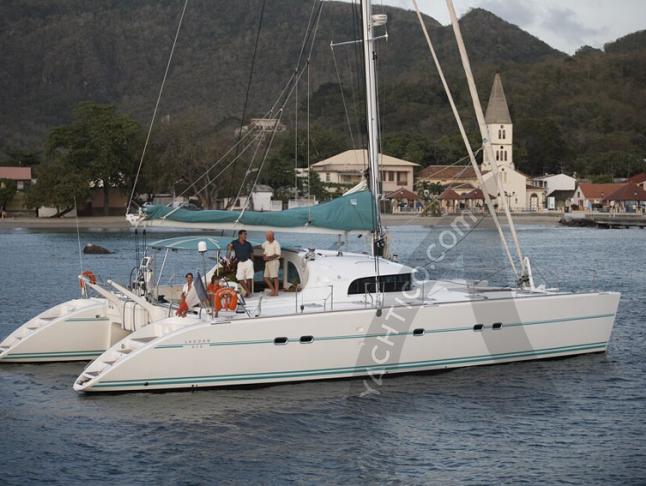 Catamaran Lagoon 570 for hire in Tamarind Yacht Club