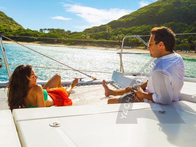 Catamaran Leopard 40 for hire in Road Town  