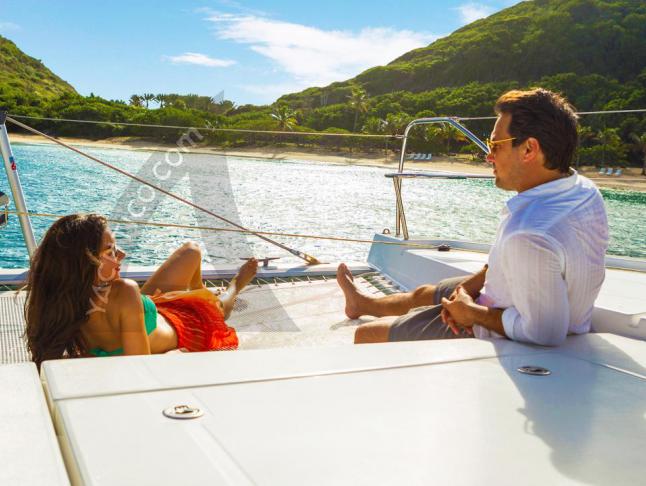 Cat Leopard 40 for rent in Uturoa