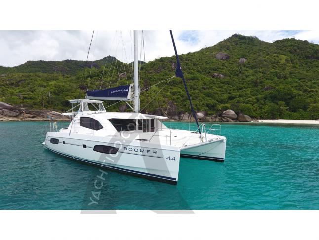 Catamaran Leopard 44 for charter in Eden Island Resort