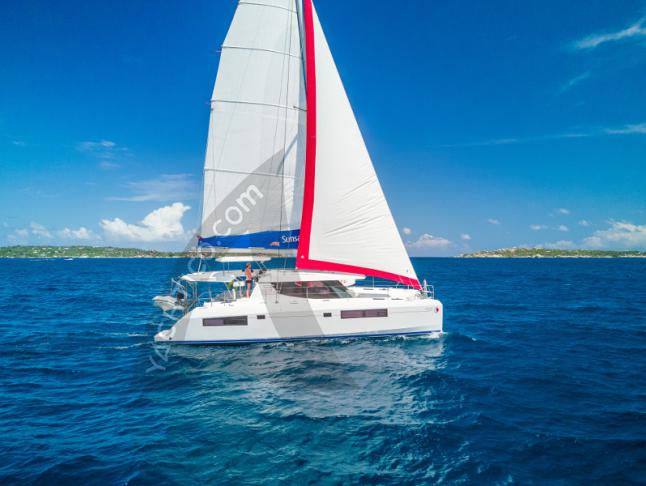 Kat Leopard 45 Yachtcharter in Road Town  