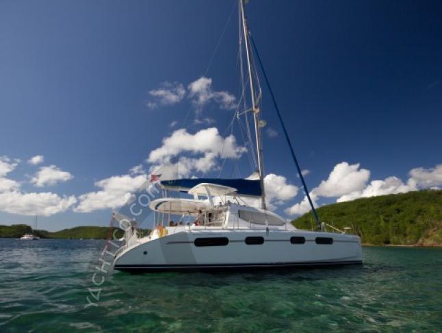 Kat Leopard 46 chartern in Ribishi