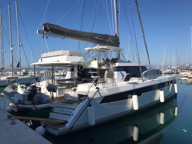 Katamaran Leopard 50 PC Yachtcharter in Kastel Gomilica