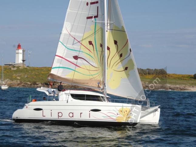 Catamaran Lipari 41 for charter in Airlie Beach