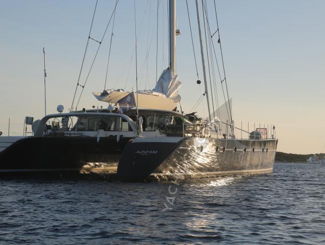 Catamaran Long Island 85 available for charter in Mandelieu la Napoule