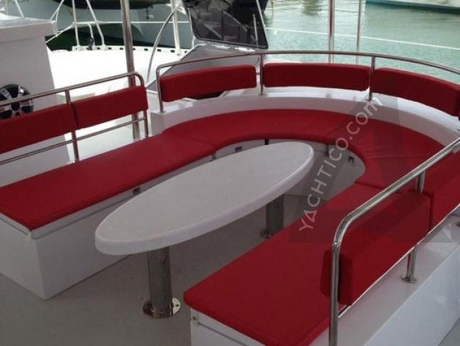 Cat Maxicat 53 available for charter in Uturoa