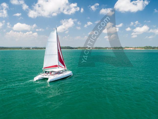 Katamaran Maxicat 53 Yachtcharter in Niutahi