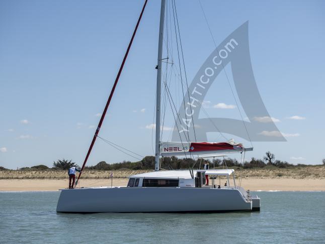 Katamaran Neel 43 chartern in Cogolin