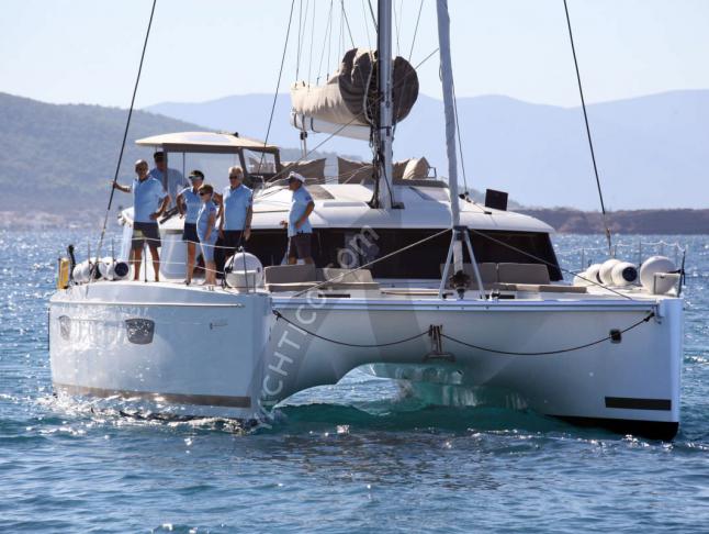 Catamaran Saba 50 for rent in Flisvos Marina