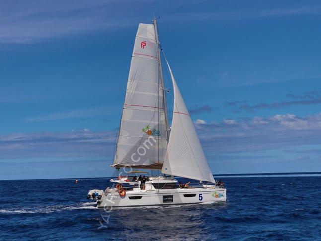 Katamaran Saba 50 Yachtcharter in Marina Praslin