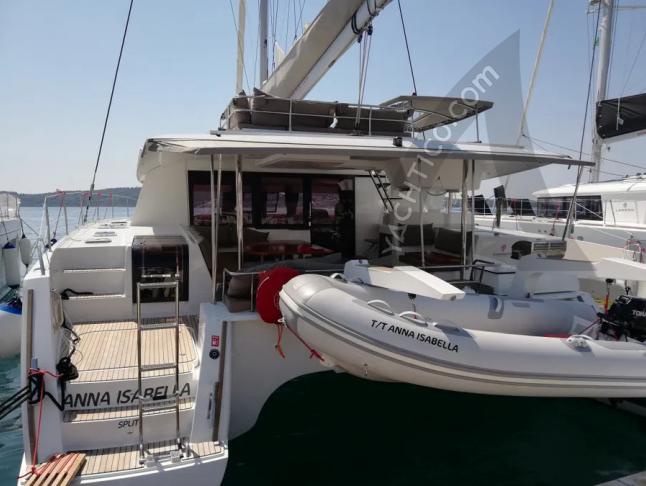 Catamaran Saba 50 for charter in Eden Island Marina
