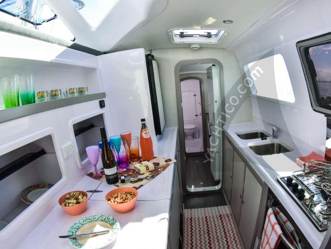 Katamaran Seawind 1160 chartern in Sydney