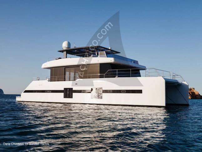 Kat Sunreef Supreme 68 Power Yachtcharter in Saint Mandrier sur Mer
