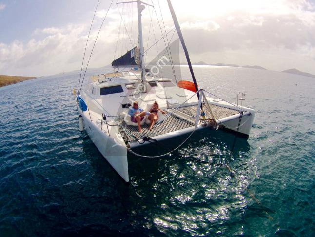 Katamaran Voyage 500 chartern in Road Town