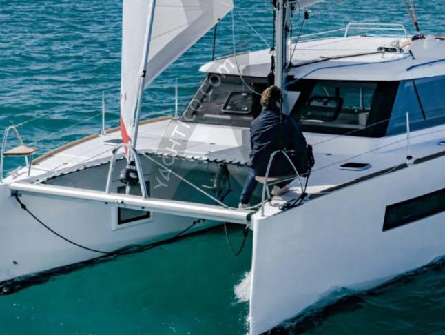 Katamaran Aventura 34 Yachtcharter in Sant Antoni de Portmany