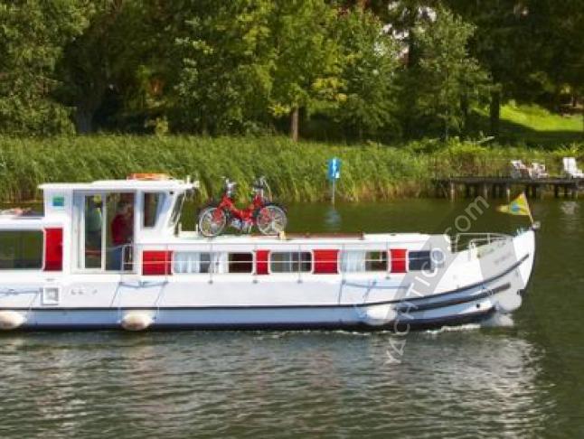 Hausboot Penichette 1107 chartern in Marina Pont a Bar