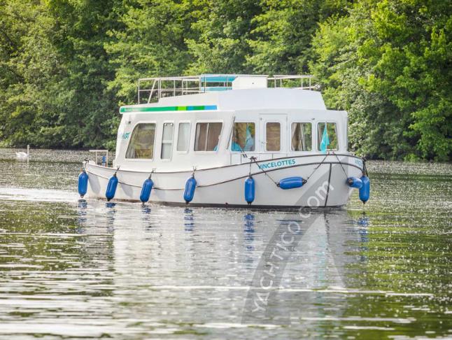 Hausboot Penichette 950 E Yachtcharter in Bram