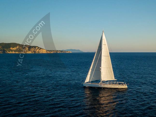 CNB 95 for 6 persons available for charter in Gros Islet