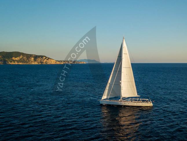 Luxusyacht CNB 95 Yachtcharter in Rodney Bay Marina