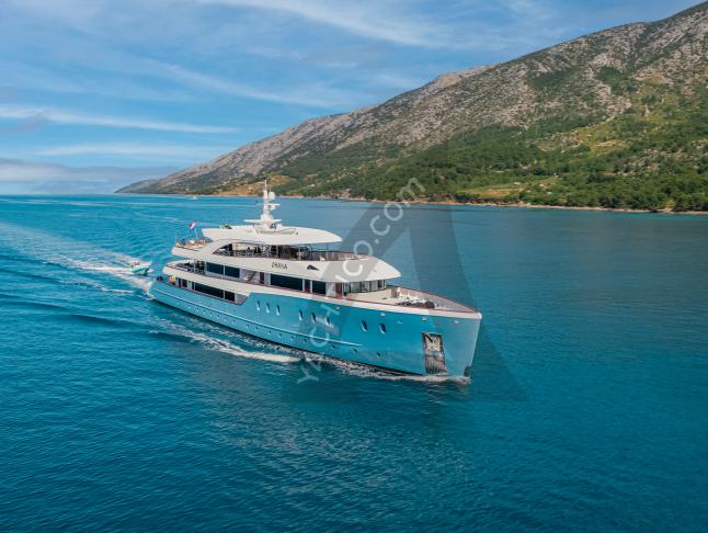 Luxury Yacht Ohana available for charter in Split (Croatia)