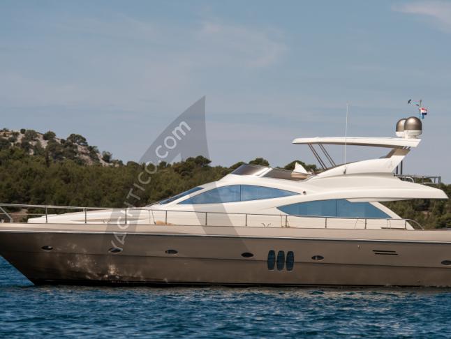 Abacus 70 Luxury Yacht for charter in Seget (Croatia)