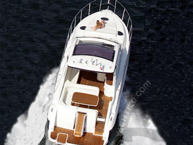 Motorboot Airon 4300 T chartern in Seget