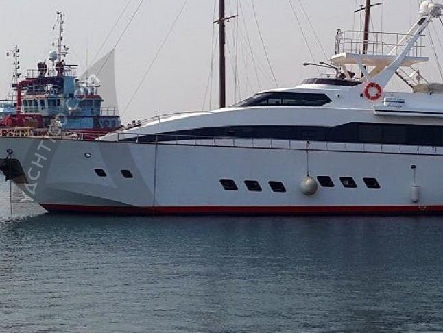 Yacht Alfamarine 90 available for charter in Kavala