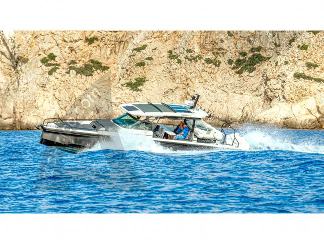 Motorboat Axopar 37 available for charter in Parikia