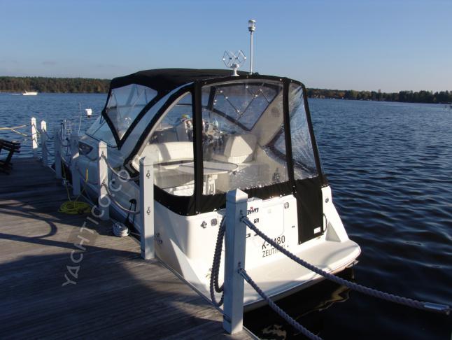 Motorboat Bayliner 2855 CS for hire in Zeuthen