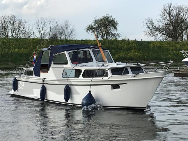 Motoryacht Boarnkruiser 920 chartern in Heukelum