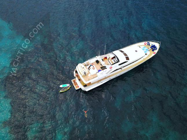 Urlaub auf einer Luxusyacht in Kroatien