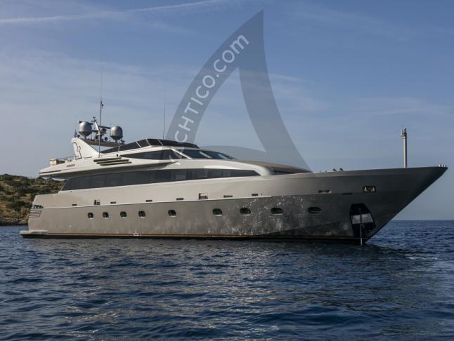 Griechenland Ägäis - Urlaub auf der Luxus Yacht LUMAR