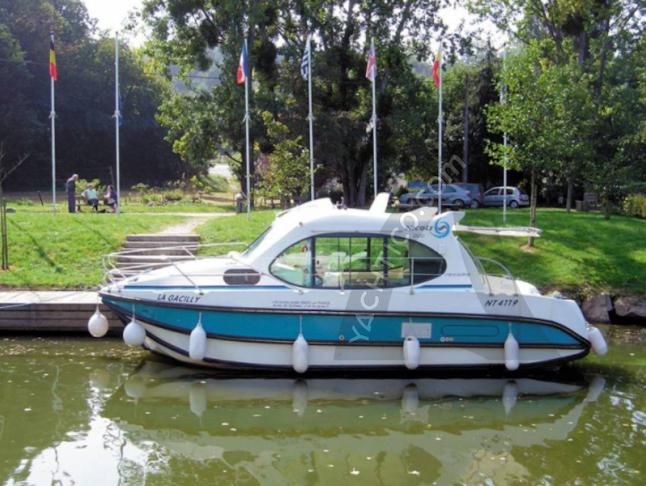 Houseboat Estivale Duo for rent in Marina Sable sur Sarthe